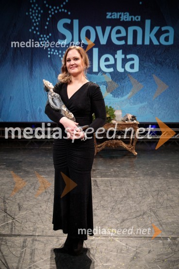 dr. Ninna Kozorog, zdravnica, predsednica društva HumanitarčekSlovenka leta 2019 je Ninna Kozorog