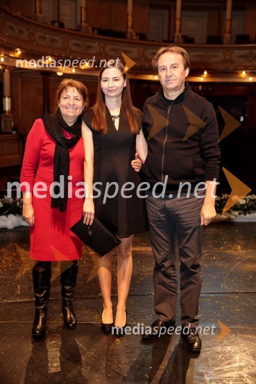  ... ;  Nina Šenk Kosem, skladateljica;  ... Slovenka leta 2019 je Ninna Kozorog