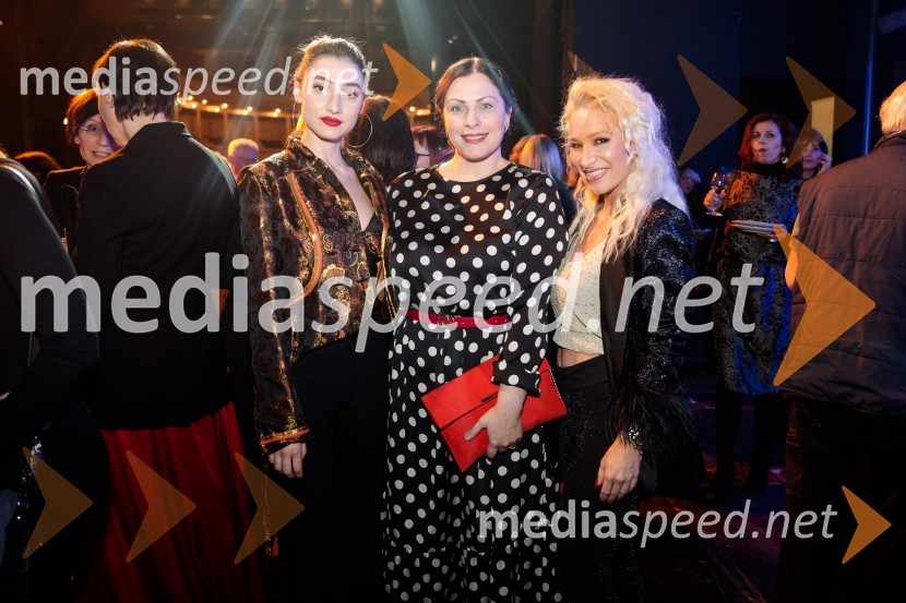  Zala Djurić, manekenka;  Nuška Drašček, pevka;  Alja Omladič - Alya, pevkaSlovenka leta 2019 je Ninna Kozorog