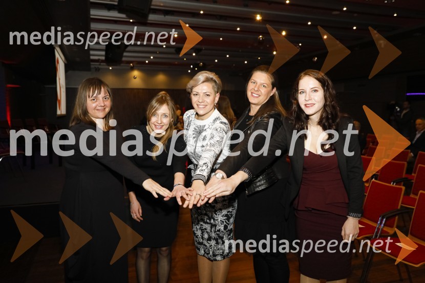  Barbara  Bukvič ;  Vildana  Sulić Kenk; dr. Aida  Kamišalić Latifić,  Fakulteta za elektrotehniko, računalništvo in informatiko, Univerza v Mariboru;  Nina Lah;  Katja  Popovič Inženirka leta 2019 je Aida Kamišalić Latifić