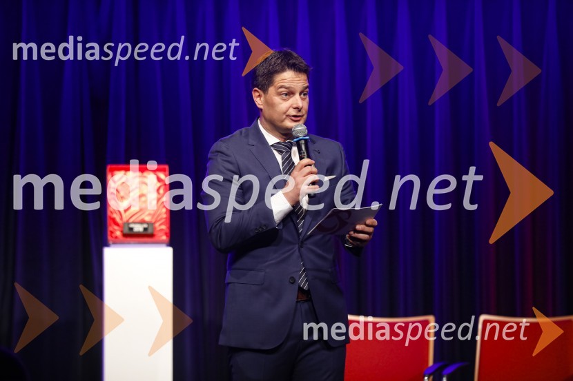 mag. Jože Torkar, Petrol, d.d., predsednik projekta Inženirke in inženirji bomo!Inženirka leta 2019 je Aida Kamišalić Latifić