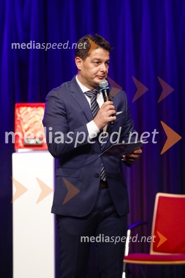 mag. Jože Torkar, Petrol, d.d., predsednik projekta Inženirke in inženirji bomo!Inženirka leta 2019 je Aida Kamišalić Latifić