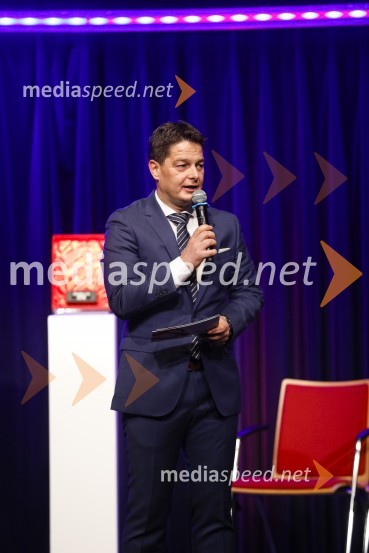 mag. Jože Torkar, Petrol, d.d., predsednik projekta Inženirke in inženirji bomo!Inženirka leta 2019 je Aida Kamišalić Latifić