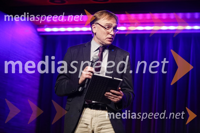 dr. Mark Pleško, CEO CosylabInženirka leta 2019 je Aida Kamišalić Latifić