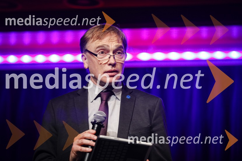 dr. Mark Pleško, CEO CosylabInženirka leta 2019 je Aida Kamišalić Latifić