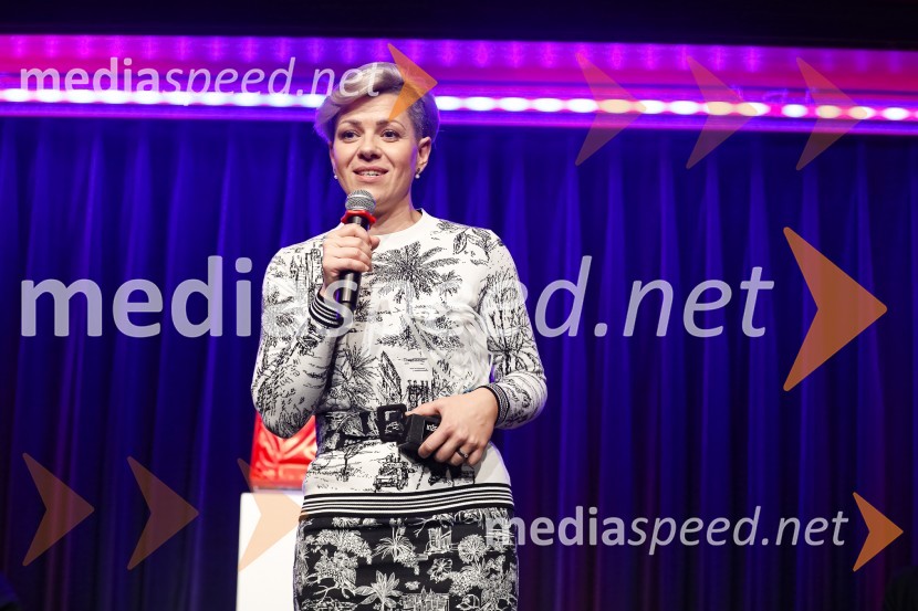 dr. Aida  Kamišalić Latifić,  Fakulteta za elektrotehniko, računalništvo in informatiko, Univerza v MariboruInženirka leta 2019 je Aida Kamišalić Latifić