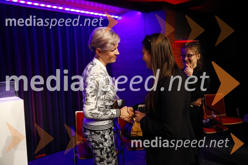 dr. Aida  Kamišalić Latifić,  Fakulteta za elektrotehniko, računalništvo in informatiko, Univerza v Mariboru;  ... Inženirka leta 2019 je Aida Kamišalić Latifić