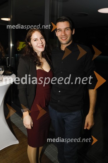  Katja  Popovič ;  ... Inženirka leta 2019 je Aida Kamišalić Latifić