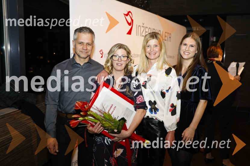  ... ;  Mia  Lesjak;  ... ;  ... Inženirka leta 2019 je Aida Kamišalić Latifić