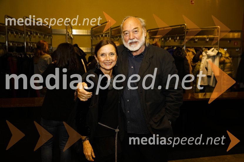  Darja Hlavka Godina, oblikovalka zvoka;  Karpo Godina, režiserZa narodov blagor, premiera satirične komedije