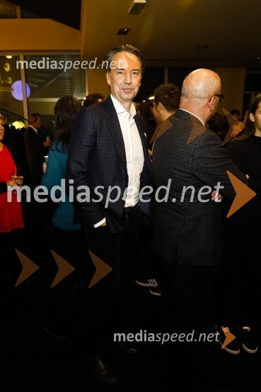  Tomislav Čizmić, direktor uprave, Mercator d. d.Za narodov blagor, premiera satirične komedije