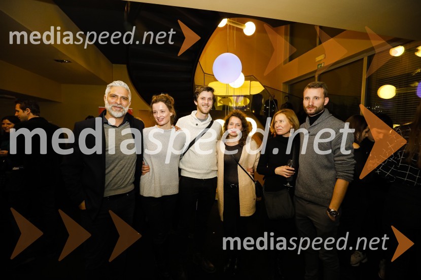  Sebastian Cavazza, dramski in filmski igralec;  Ajda Smrekar, igralka;  ... ;  ... ;  ... ;  ... Za narodov blagor, premiera satirične komedije