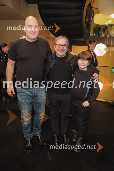  Boštjan Gombač, glasbenik;  Bojan Emeršič, igralec;  Tibor EmeršičKaraoke, premiera glasbene drame