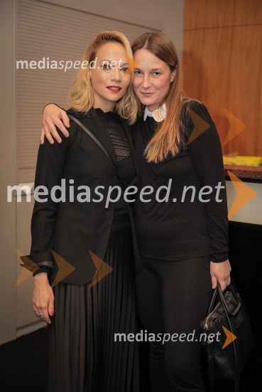  Viktorija Bencik Emeršič, igralka;  ... Karaoke, premiera glasbene drame