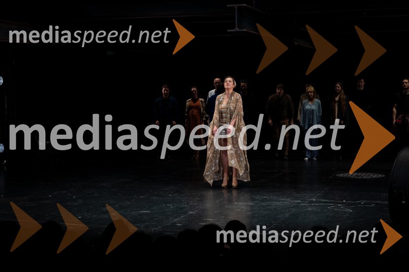 Maria, premiera drame