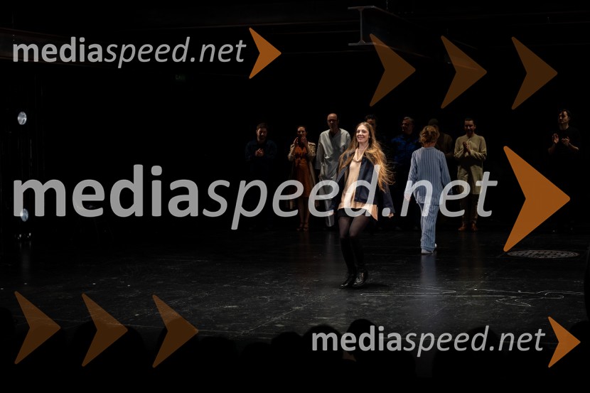  Eva Jesenovec, igralkaMaria, premiera drame