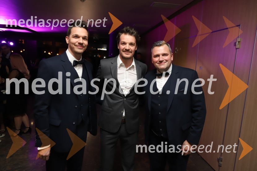  Jan Ternjak, direktor Športne agencije Proelium;  Mitja Šeško, moderator prireditev ;  Damir Battisti, direktor Adecco H. R. d.o.o.Gala Proelium 2019, razglasitev najboljših športnikov in druženje