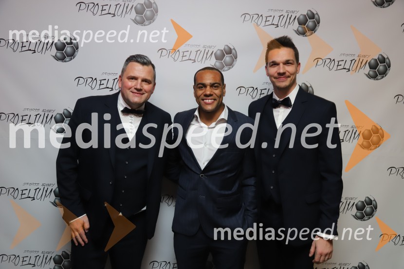  Damir Battisti, direktor Adecco H. R. d.o.o.;  Marcos  Tavares, nogometaš, NK Maribor;  Jan Ternjak, direktor Športne agencije ProeliumGala Proelium 2019, razglasitev najboljših športnikov in druženje