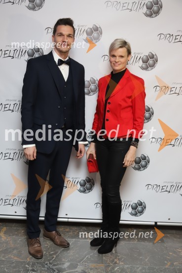  Jan Ternjak, direktor Športne agencije Proelium;  Urška  Žolnir Jugovar, judoistkaGala Proelium 2019, razglasitev najboljših športnikov in druženje