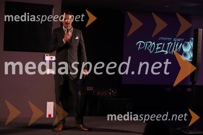  Mitja Šeško, moderator prireditev Gala Proelium 2019, razglasitev najboljših športnikov in druženje