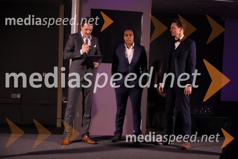  Mitja Šeško, moderator prireditev ;  Marcos  Tavares, nogometaš, NK Maribor;  Jan Ternjak, direktor Športne agencije ProeliumGala Proelium 2019, razglasitev najboljših športnikov in druženje