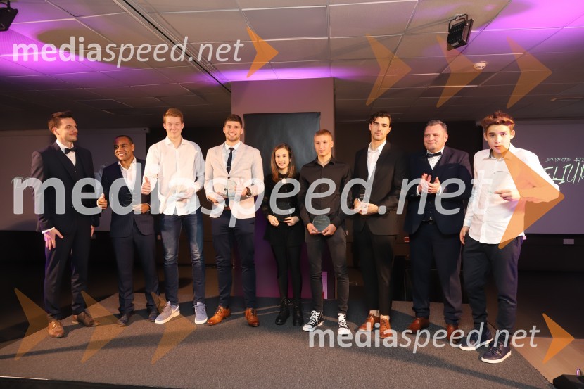  Jan Ternjak, direktor Športne agencije Proelium;  Marcos  Tavares, nogometaš, NK Maribor;  Rok  Možič, slovenski odbojkarski reprezentant ;  Rok  Zaponšek, Slovenski rokometni vratar ;  ... ;  Žiga  Zagoranski;  Žan  Luka Zelko, jadralec;  Damir Battisti, direktor Adecco H. R. d.o.o.;  ... Gala Proelium 2019, razglasitev najboljših športnikov in druženje