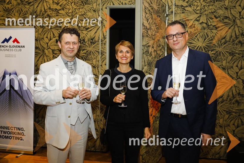  ... ;  ... ;  Tomaž Žnidarič, predsednik uprave Ljubljanskih mlekarn Galette des rois novoletno srečanje Francosko slovenskega poslovnega kluba in Francoskega veleposlaništva v Sloveniji