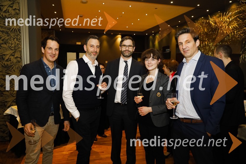 Galette des rois novoletno srečanje Francosko slovenskega poslovnega kluba in Francoskega veleposlaništva v Sloveniji