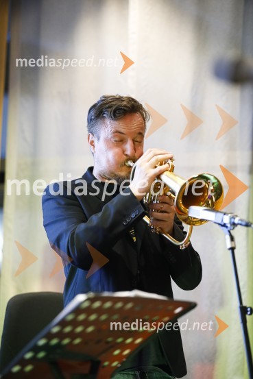 Galette des rois novoletno srečanje Francosko slovenskega poslovnega kluba in Francoskega veleposlaništva v Sloveniji
