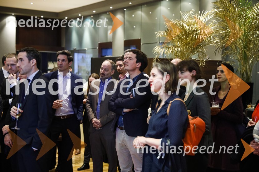 Galette des rois novoletno srečanje Francosko slovenskega poslovnega kluba in Francoskega veleposlaništva v Sloveniji