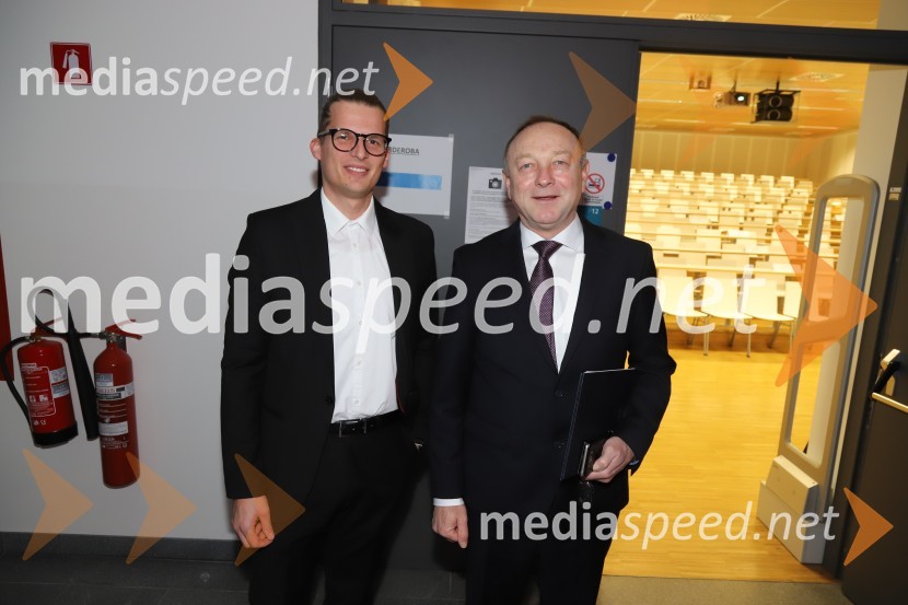  ... ;  Stane Kocutar, mestni viničar, skrbnik Stare trte, novinar Radia Maribor, zgodovinarSvečana akademija ob 15-letnici Medicinske fakultete Univerze v Mariboru