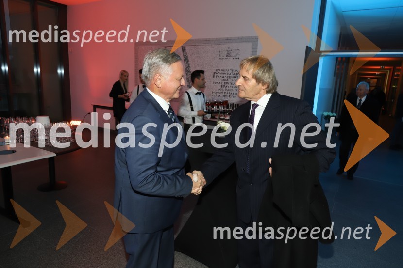 prof. dr. Ivan Krajnc, dekan, Medicinska fakulteta Univerze v Mariboru; prof. dr. Dušan Radonjič, Ekonomsko - poslovna fakulteta v Mariboru, Univerza v MariboruSvečana akademija ob 15-letnici Medicinske fakultete Univerze v Mariboru