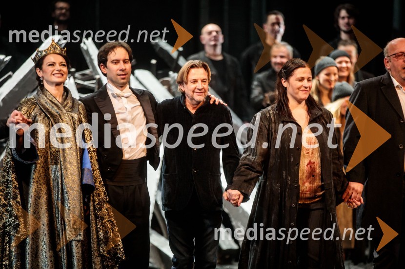  Urška  Arlič Gololičič, operna pevka;  Simon Krečič, umetniški direktor Opere SNG Maribor;  Frank  van Laecke, koreograf, režiser;  Nuška Drašček, pevkaDevica Orleanska, premiera opere