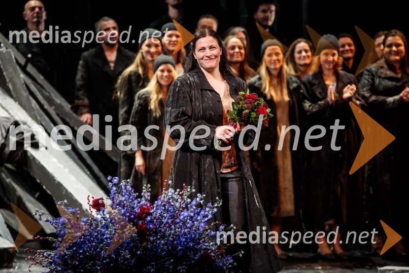  Nuška Drašček, pevkaDevica Orleanska, premiera opere