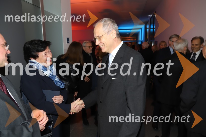  ... ; mag. Boris Sovič, predsednik uprave Elektro Maribor, nekdanji župan Maribora Svečana akademija ob 15-letnici Medicinske fakultete Univerze v Mariboru