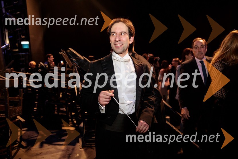  Simon Krečič, umetniški direktor Opere SNG MariborDevica Orleanska, premiera opere