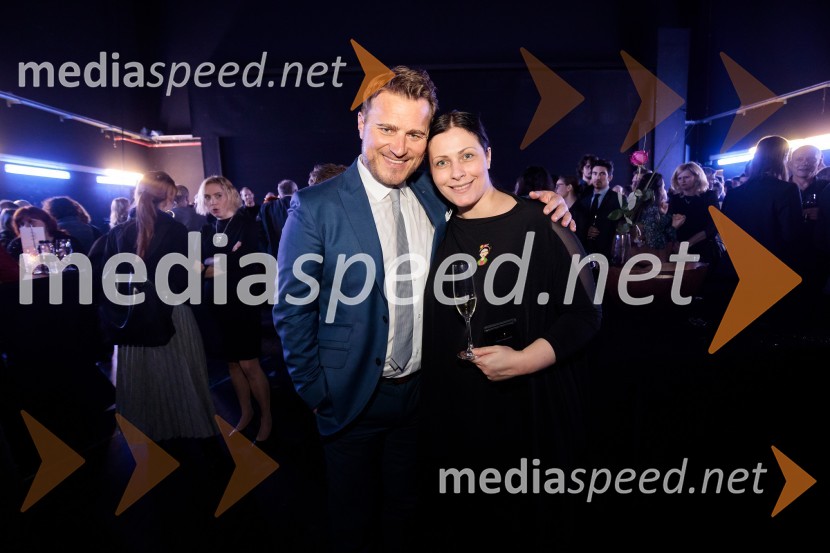  ... ;  Nuška Drašček, pevkaDevica Orleanska, premiera opere