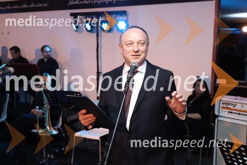  Stane Kocutar, mestni viničar, skrbnik Stare trte, novinar Radia Maribor, zgodovinarSvečana akademija ob 15-letnici Medicinske fakultete Univerze v Mariboru