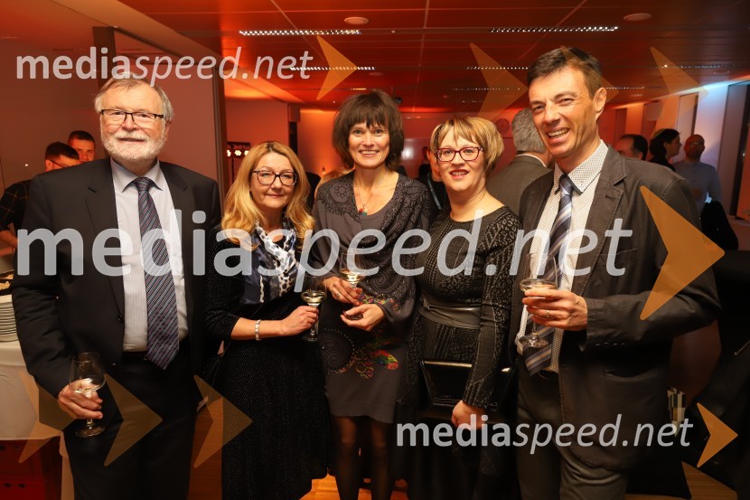  ... ;  ... ;  ... ;  Lidija Divjak Mirnik, direktorica Študentskih domov UM, nekdanja mestna svetnica MOM (LPR);  ... Svečana akademija ob 15-letnici Medicinske fakultete Univerze v Mariboru