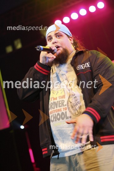 Pižama, tekmovalec v Državnem prvenstvu v Freestyle rapanju in zmagovalec tekmovanjaFestival Utrip