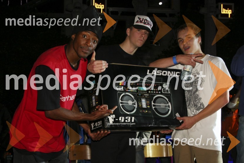 Zmagovalci tekmovanja v Breakedanceu, ekipa Goz Skillz (ned)Festival Utrip