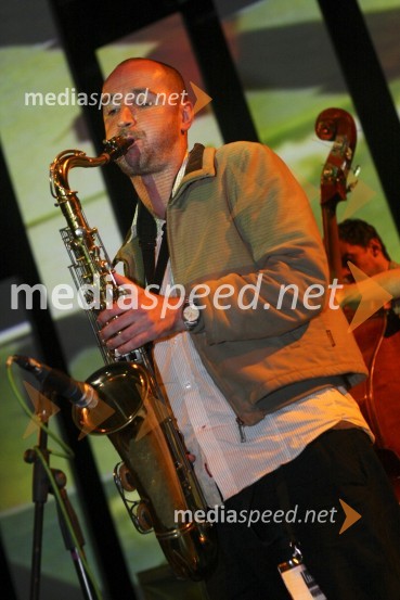 Nastop glasbene skupine Bonobo & Band iz Velike BritanijeFestival Utrip