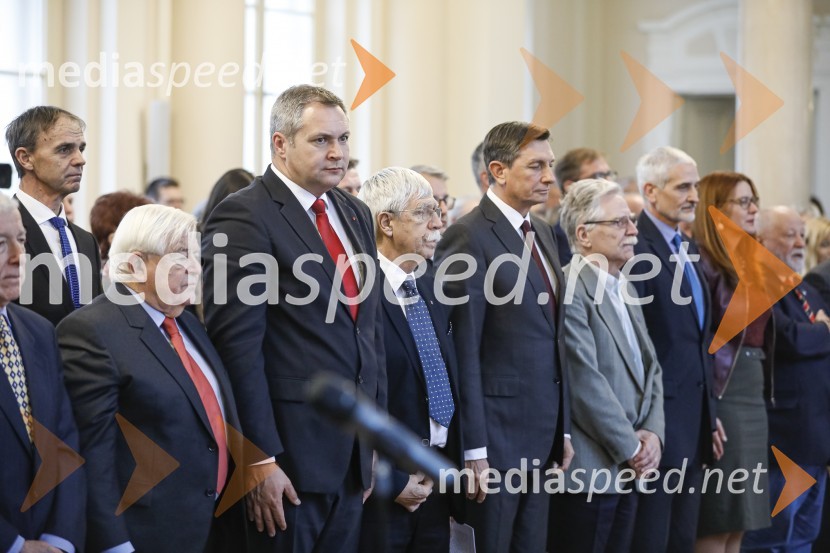  Milan Kučan, nekdanji predsednik Republike Slovenije; mag. Dejan Židan, predsednik Državnega zbora Republike Slovenije; dr. Ciril Ribičič, pravnik;  Borut Pahor, predsednik Republike Slovenije;  Franci Pivec, kulturnik in filozof, ambasador Mariborske knjižnice30. obletnica odhoda slovenske delegacije s 14. kongresa Zveze komunistov Jugoslavije