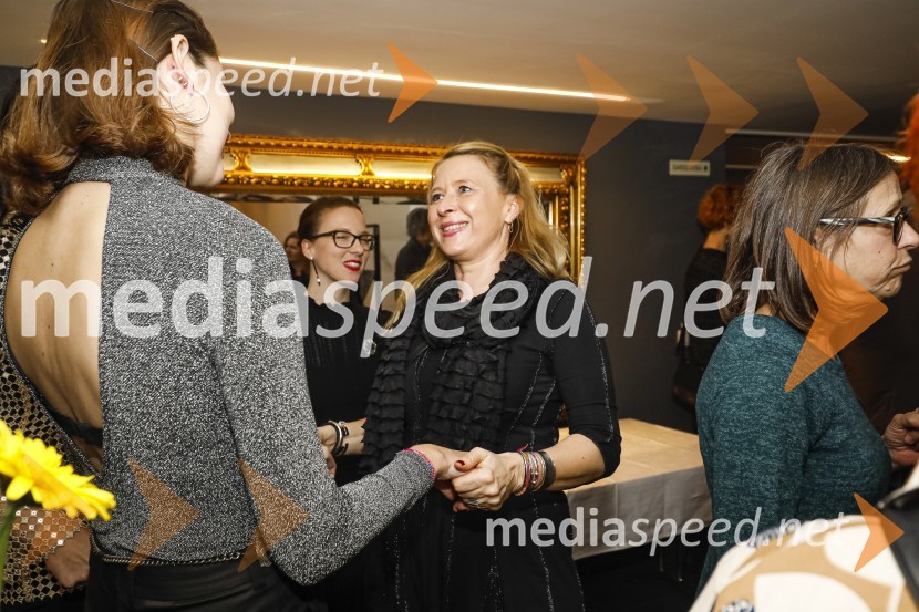  Tatjana Doma, dramaturginja SLG CeljePlašč, premiera v SLG Celje