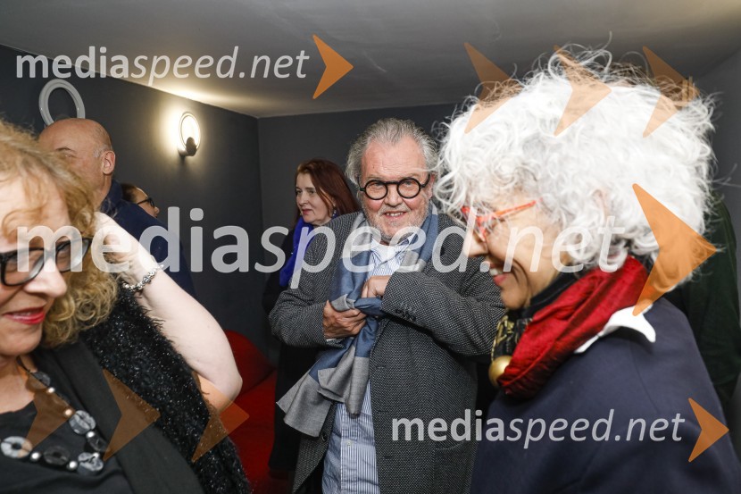  Ranko Novak, oblikovalecPlašč, premiera v SLG Celje