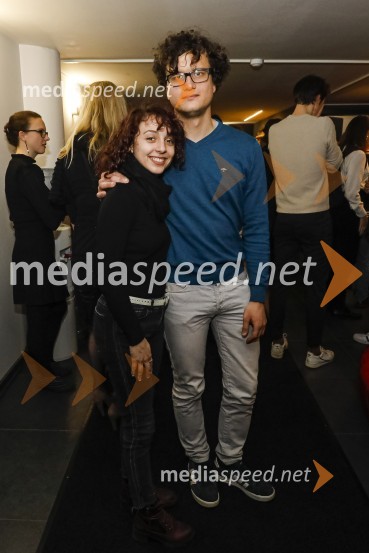  ... ;  Juš A. Zidar, režiserPlašč, premiera v SLG Celje