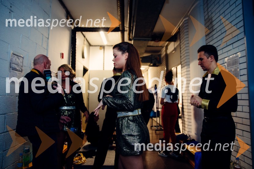 Glasbeno plesni spektakel s Tanjo Žagar