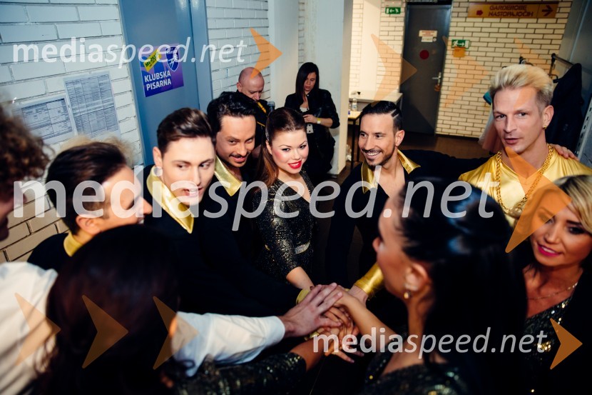 Glasbeno plesni spektakel s Tanjo Žagar