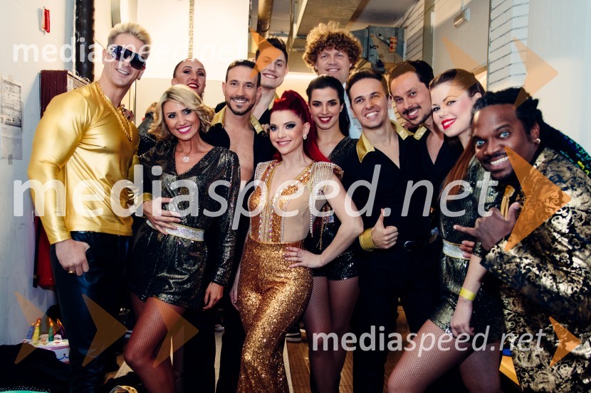 Glasbeno plesni spektakel s Tanjo Žagar