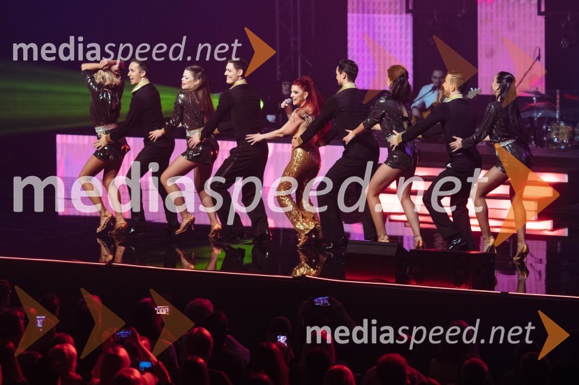 Glasbeno plesni spektakel s Tanjo Žagar